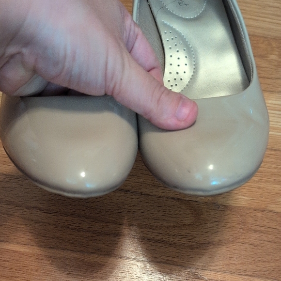 Dexflex Comfort Women's Gray Heels - Picture 5 of 7